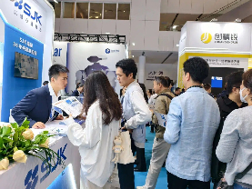 高交会首日燃爆！晶科鑫 12 号馆 A51-1 展位人气爆棚，精彩不停！